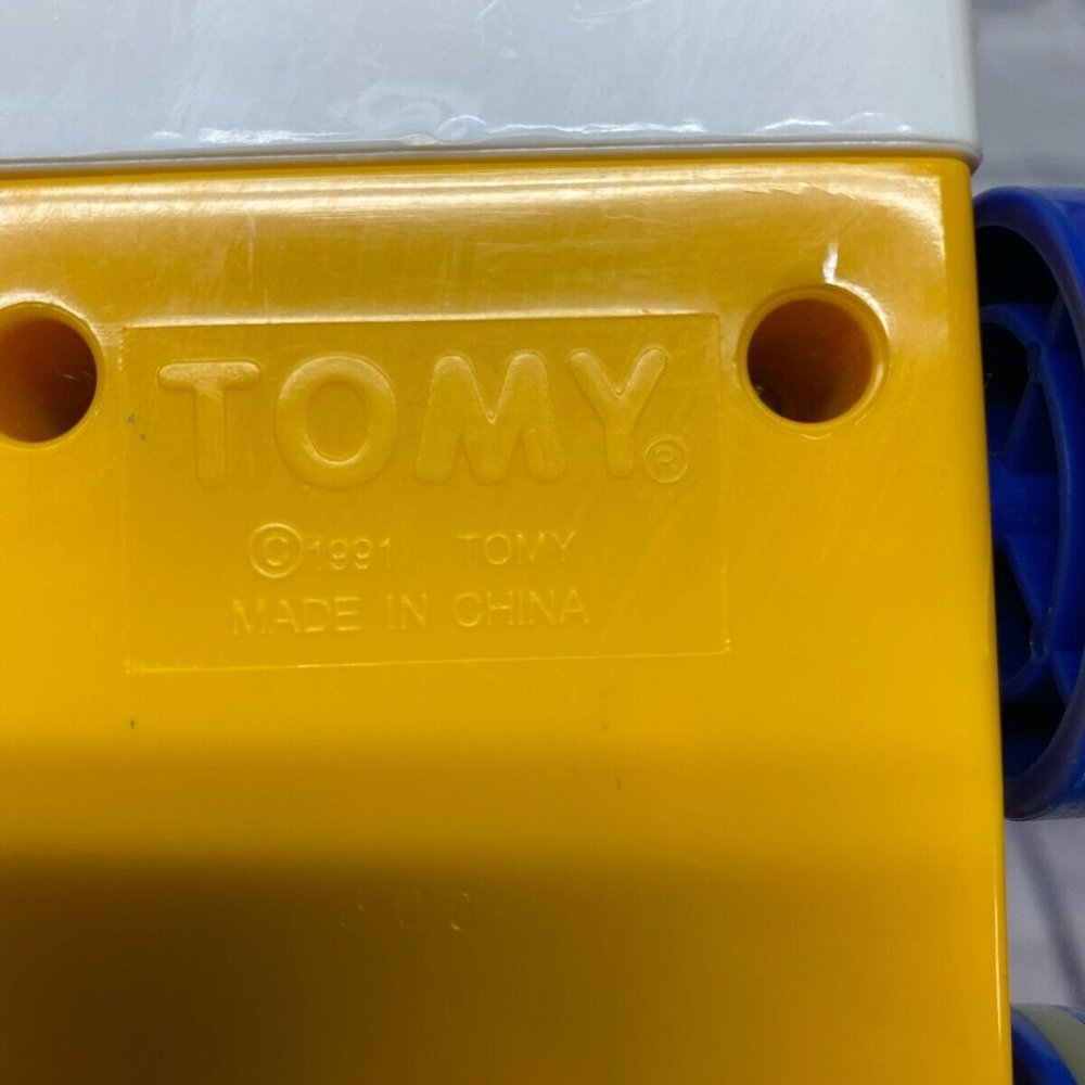 Vintage Train Car Engine 1991 TOMY Push n' Go Toy 90s Toy RARE - Picture 6 of 10